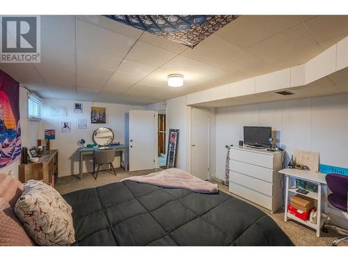 1301 Balfour Street, Penticton, BC - Indoor Photo Showing Bedroom