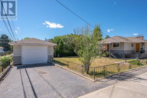 1301 Balfour Street, Penticton, BC - Outdoor