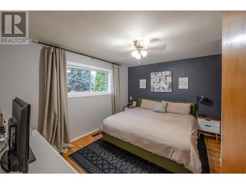 1301 Balfour Street, Penticton, BC - Indoor Photo Showing Bedroom