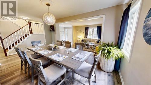 26 Maple Gate, Ramara, ON - Indoor Photo Showing Dining Room