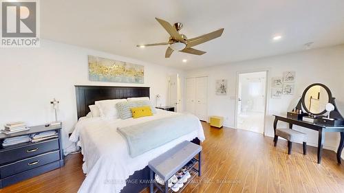 26 Maple Gate, Ramara, ON - Indoor Photo Showing Bedroom