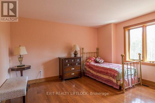 758 Lifford Road, Kawartha Lakes (Bethany), ON - Indoor Photo Showing Bedroom