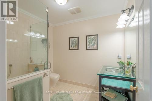 36 Southshore Road, Kawartha Lakes, ON - Indoor Photo Showing Bathroom