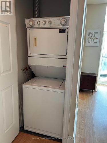 Ph1 - 15 Greenview Avenue, Toronto, ON - Indoor Photo Showing Laundry Room