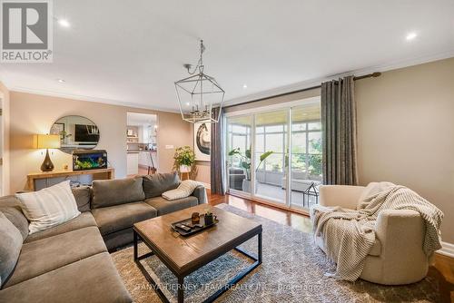 781 Masson Street, Oshawa, ON - Indoor Photo Showing Living Room