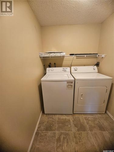 104 521 Albert Street, Estevan, SK - Indoor Photo Showing Laundry Room