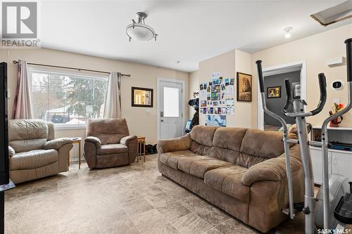 2608 Edgar Street, Regina, SK - Indoor Photo Showing Living Room