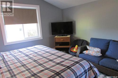 425 Mistusinne Crescent, Mistusinne, SK - Indoor Photo Showing Bedroom