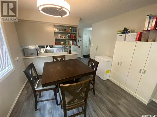 215 Sixth Avenue N, Yorkton, SK - Indoor Photo Showing Dining Room