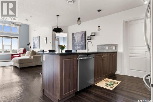 410 5303 Universal Crescent, Regina, SK - Indoor