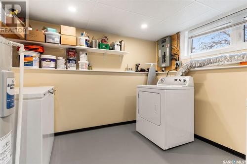 6 Millar Crescent, Regina, SK - Indoor Photo Showing Laundry Room