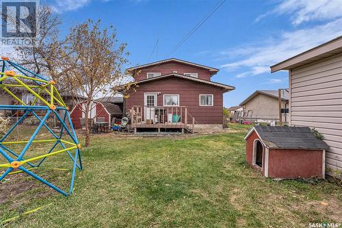 104 4Th Avenue, Aberdeen, SK - Outdoor With Deck Patio Veranda