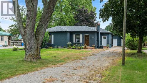 742 Mount Pleasant Road, Brantford, ON - Outdoor