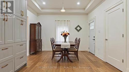 742 Mount Pleasant Road, Brantford, ON - Indoor Photo Showing Dining Room