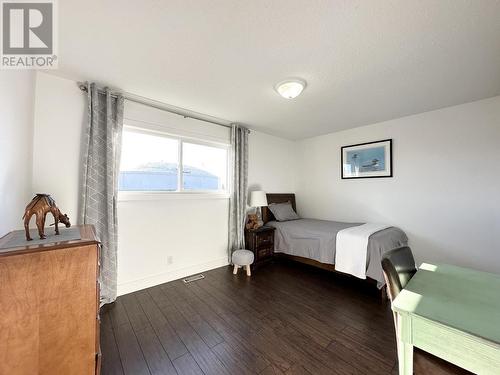 10604 105 Street, Fort St. John, BC - Indoor Photo Showing Bedroom