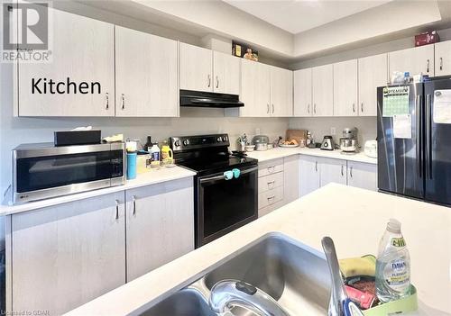 324 Equestrian Way Unit# 43-Main, Cambridge, ON - Indoor Photo Showing Kitchen