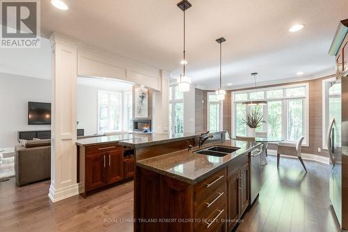 1 - 27 Northcrest Drive, London, ON - Indoor Photo Showing Kitchen With Double Sink With Upgraded Kitchen