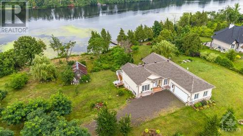 853 Heritage Drive, Merrickville, ON - Outdoor With Body Of Water