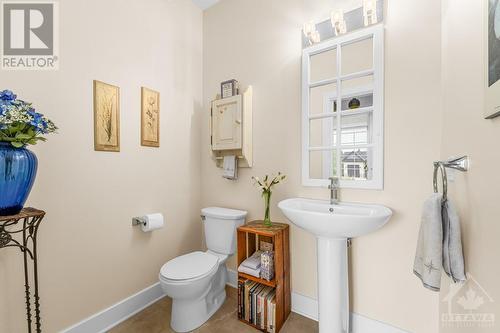 853 Heritage Drive, Merrickville, ON - Indoor Photo Showing Bathroom