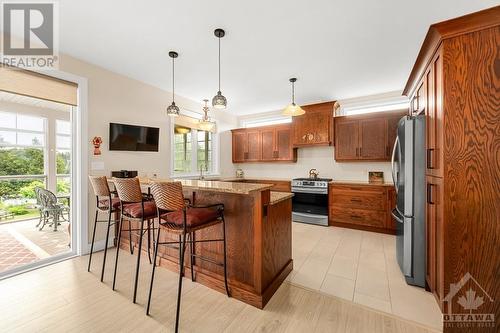 853 Heritage Drive, Merrickville, ON - Indoor Photo Showing Kitchen