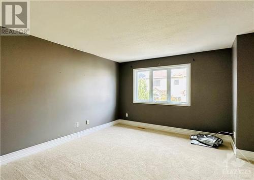 13 Fairpark Drive, Ottawa, ON - Indoor Photo Showing Other Room