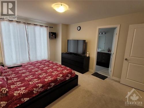 182 Jarnidiere Street, Stittsville, ON - Indoor Photo Showing Bedroom