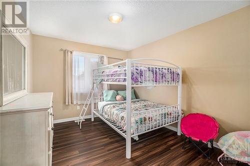 100 Monterossa Street, Ottawa, ON - Indoor Photo Showing Bedroom