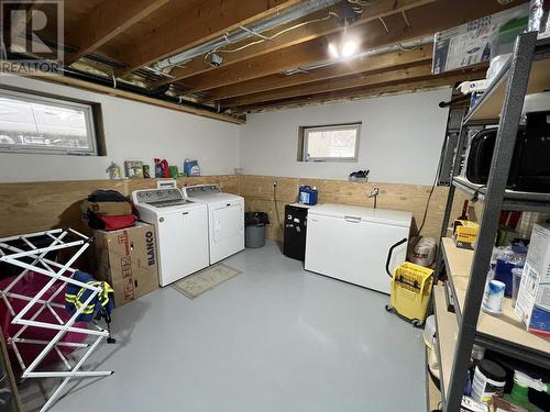 7608 Old Alaska Highway, Fort Nelson, BC - Indoor Photo Showing Laundry Room