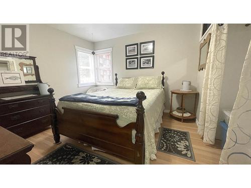 421 E 4Th Avenue, Prince Rupert, BC - Indoor Photo Showing Bedroom