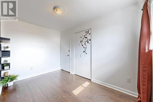 40 Radwinter Drive, Toronto, ON - Indoor Photo Showing Other Room