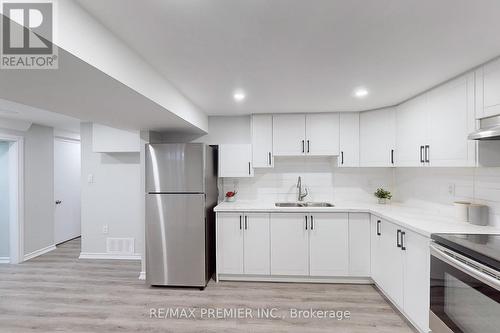 3 Gretna Drive, Brampton, ON - Indoor Photo Showing Kitchen With Double Sink