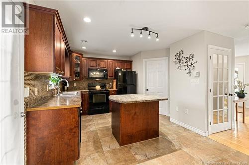 33 Trellis Court, Moncton, NB - Indoor Photo Showing Kitchen