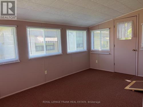 29 Circle Drive, Kawartha Lakes (Lindsay), ON - Indoor Photo Showing Other Room