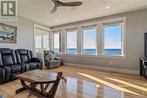 75 P'Tit Barachois Road, Grand-Barachois, NB - Indoor Photo Showing Living Room