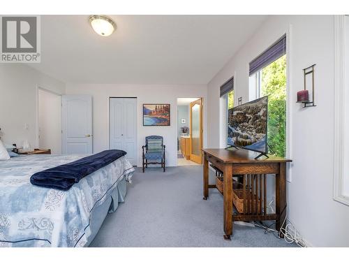 1495 Victoria Avenue, Rossland, BC - Indoor Photo Showing Bedroom