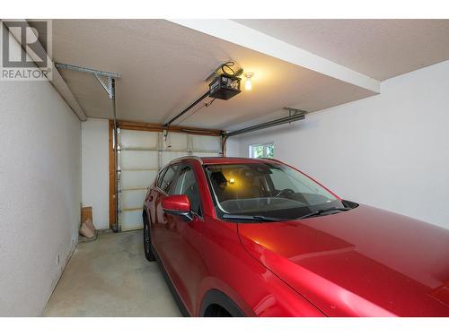 1495 Victoria Avenue, Rossland, BC - Indoor Photo Showing Garage