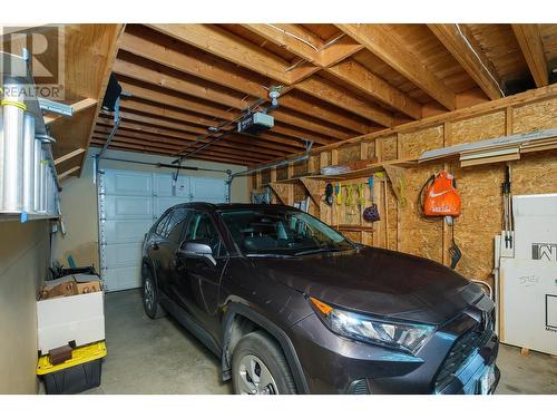 1495 Victoria Avenue, Rossland, BC - Indoor Photo Showing Garage