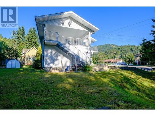 1495 Victoria Avenue, Rossland, BC - Outdoor