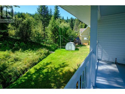 1495 Victoria Avenue, Rossland, BC - Outdoor