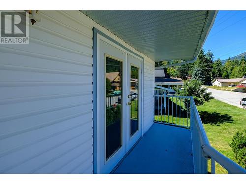 1495 Victoria Avenue, Rossland, BC - Outdoor With Deck Patio Veranda With Exterior