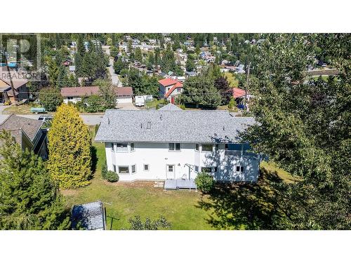 1495 Victoria Avenue, Rossland, BC - Outdoor