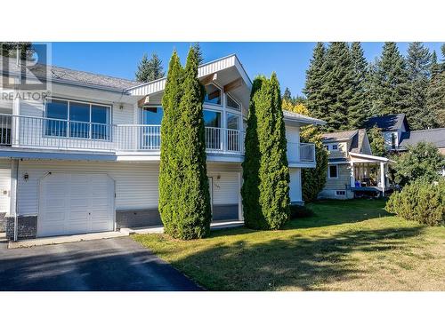 1495 Victoria Avenue, Rossland, BC - Outdoor With Facade