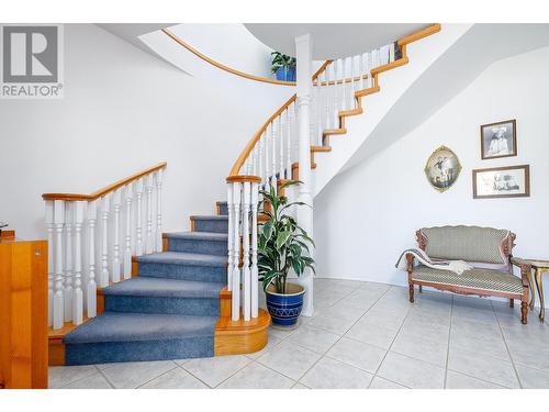 1495 Victoria Avenue, Rossland, BC - Indoor Photo Showing Other Room