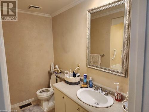 624 Lakeshore Drive Unit# 1, North Bay, ON - Indoor Photo Showing Bathroom