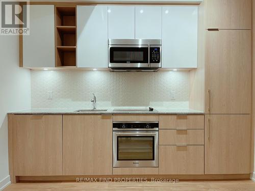 904 - 50 Ordnance Street, Toronto, ON - Indoor Photo Showing Kitchen