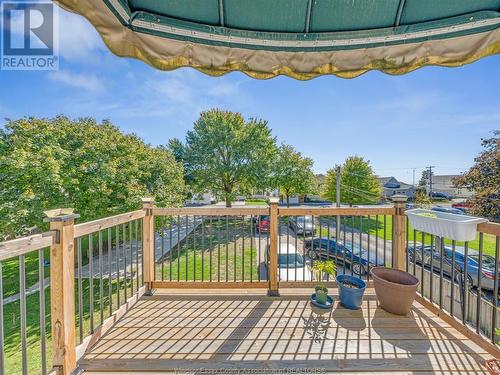 574 Heritage Road, Kingsville, ON - Outdoor With Deck Patio Veranda