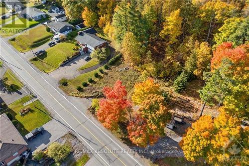 1139B River Road, Mcnab/Braeside, ON 