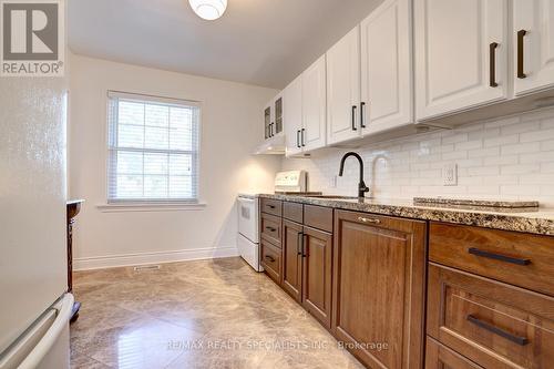 2633 Liruma Road, Mississauga, ON - Indoor Photo Showing Kitchen