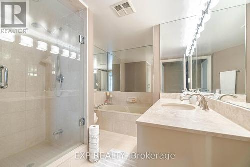 3708 - 1 Palace Pier Court, Toronto, ON - Indoor Photo Showing Bathroom