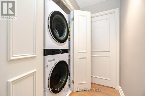 3708 - 1 Palace Pier Court, Toronto, ON - Indoor Photo Showing Laundry Room